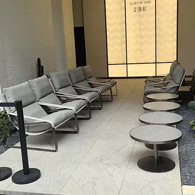 璟和展示区不锈钢套桌椅展示